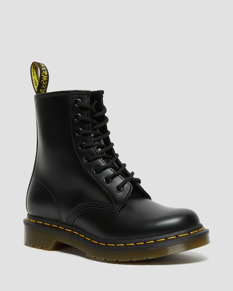 Black Women\'s Dr Martens 1460 Smooth Leather Lace Up Boots | CA 208DFM